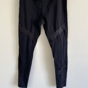 Glyder Black Leggings Size L